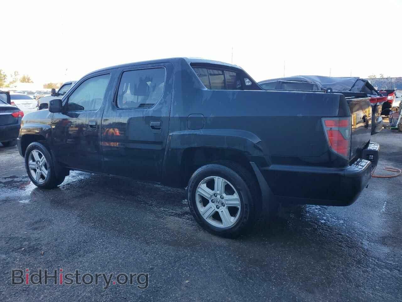 2013 HONDA RIDGELINE - VIN: 5FPYK1F56DB016627 - Фото 2