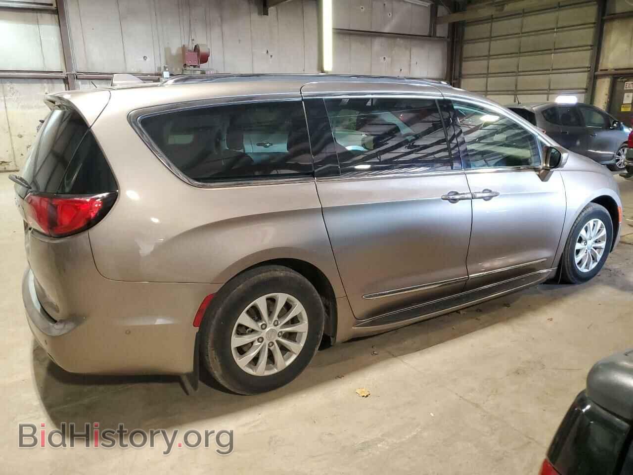 2018 CHRYSLER PACIFICA - VIN: 2C4RC1BG4JR101015 - Фото 3