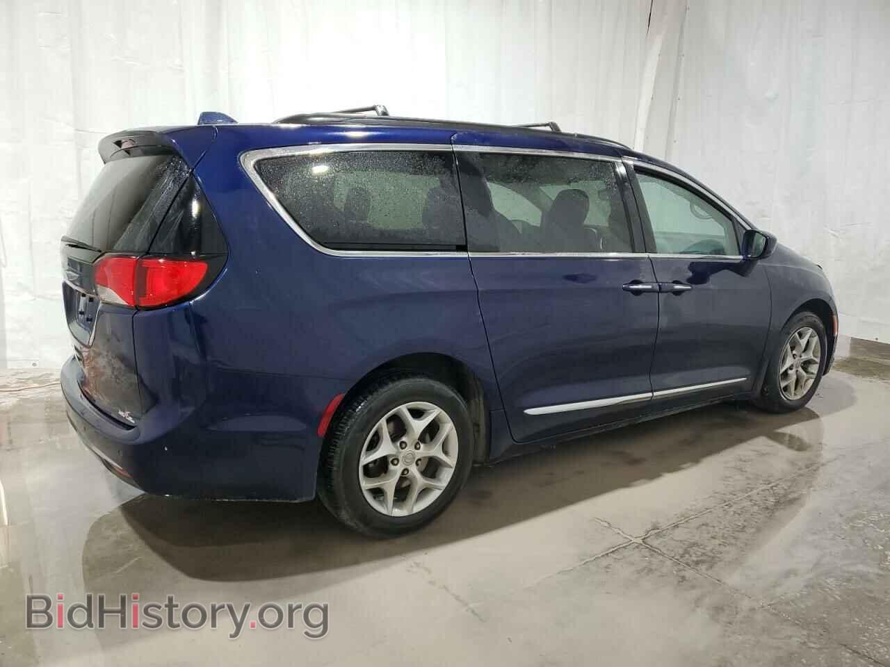 2017 CHRYSLER PACIFICA - VIN: 2C4RC1BG3HR513937 - Фото 3