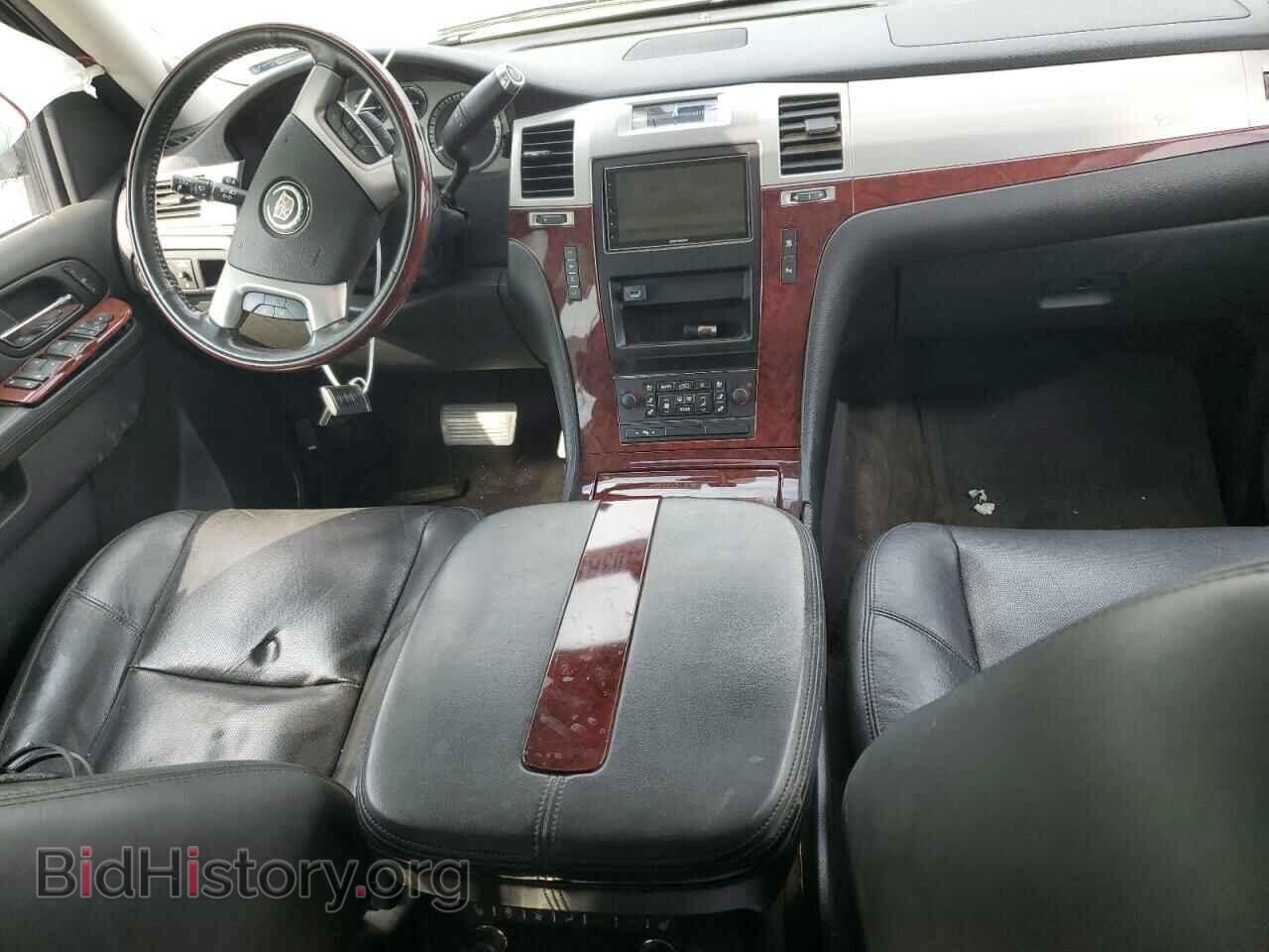 2011 CADILLAC ESCALADE - VIN: 1GYS4BEFXBR357846 - Фото 8