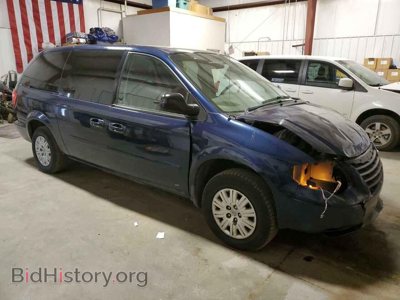 2006 CHRYSLER MINIVAN - VIN: 2A4GP44R26R730639 - Фото 4