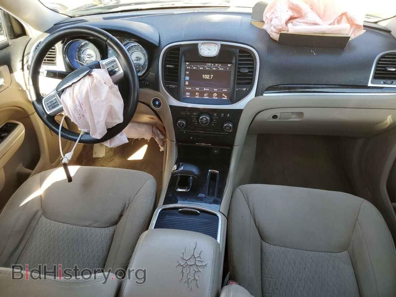 2012 CHRYSLER 300 - VIN: 2C3CCAAG2CH233680 - Photo 8