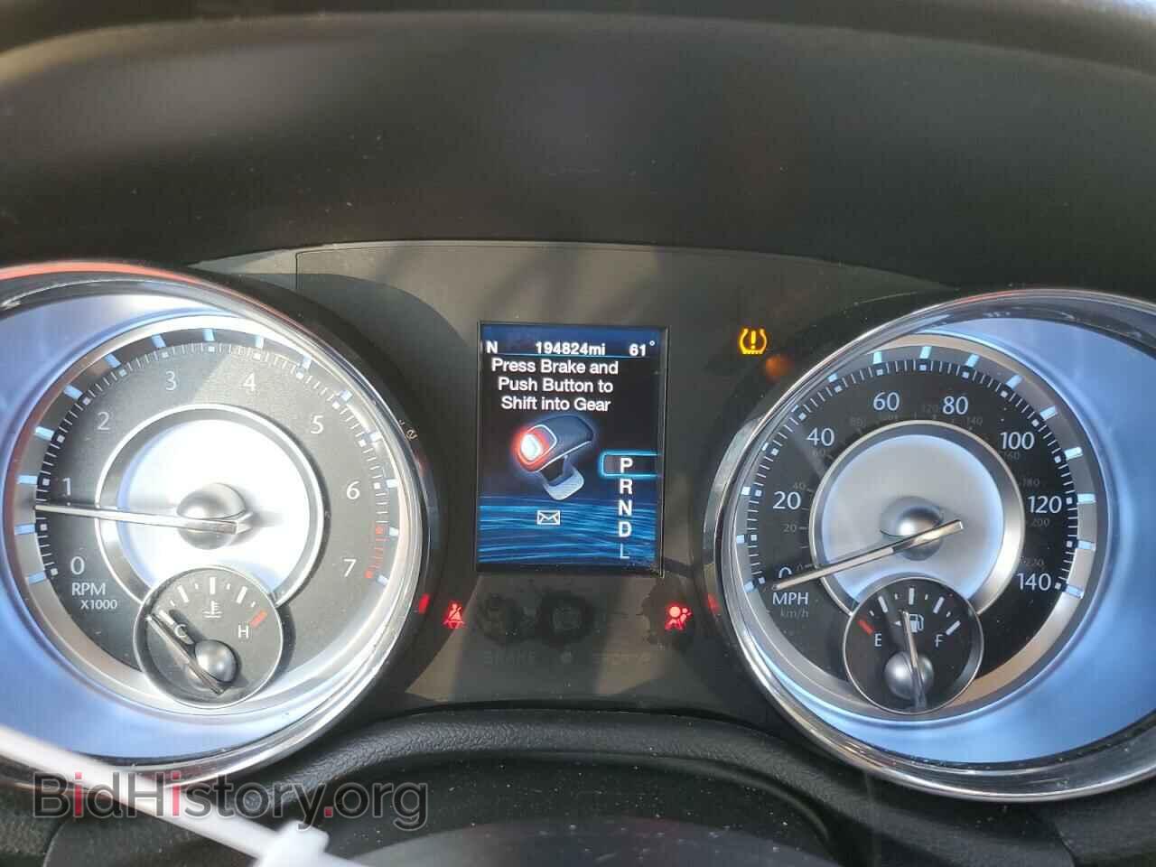 2012 CHRYSLER 300 - VIN: 2C3CCAAG2CH233680 - Photo 9