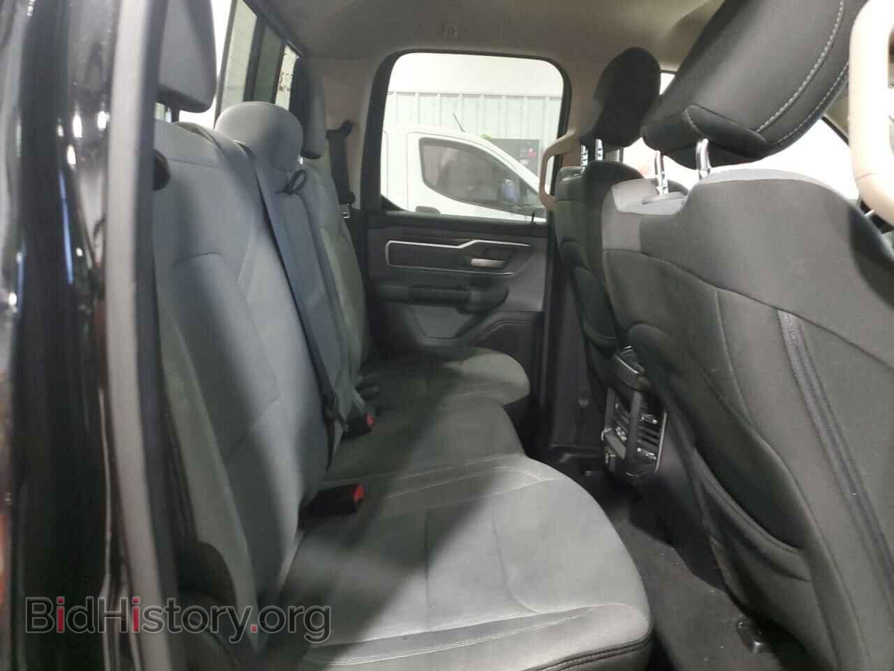 2019 RAM 1500 - VIN: 1C6SRFBT2KN657209 - Фото 10