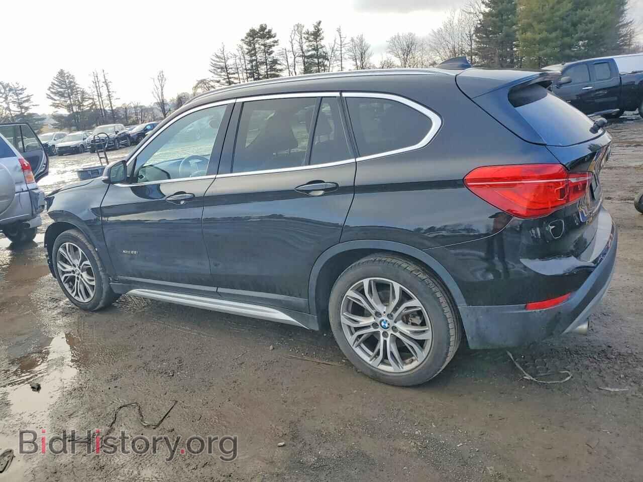 2016 BMW X1 - VIN: WBXHT3C30GP889789 - Фото 2