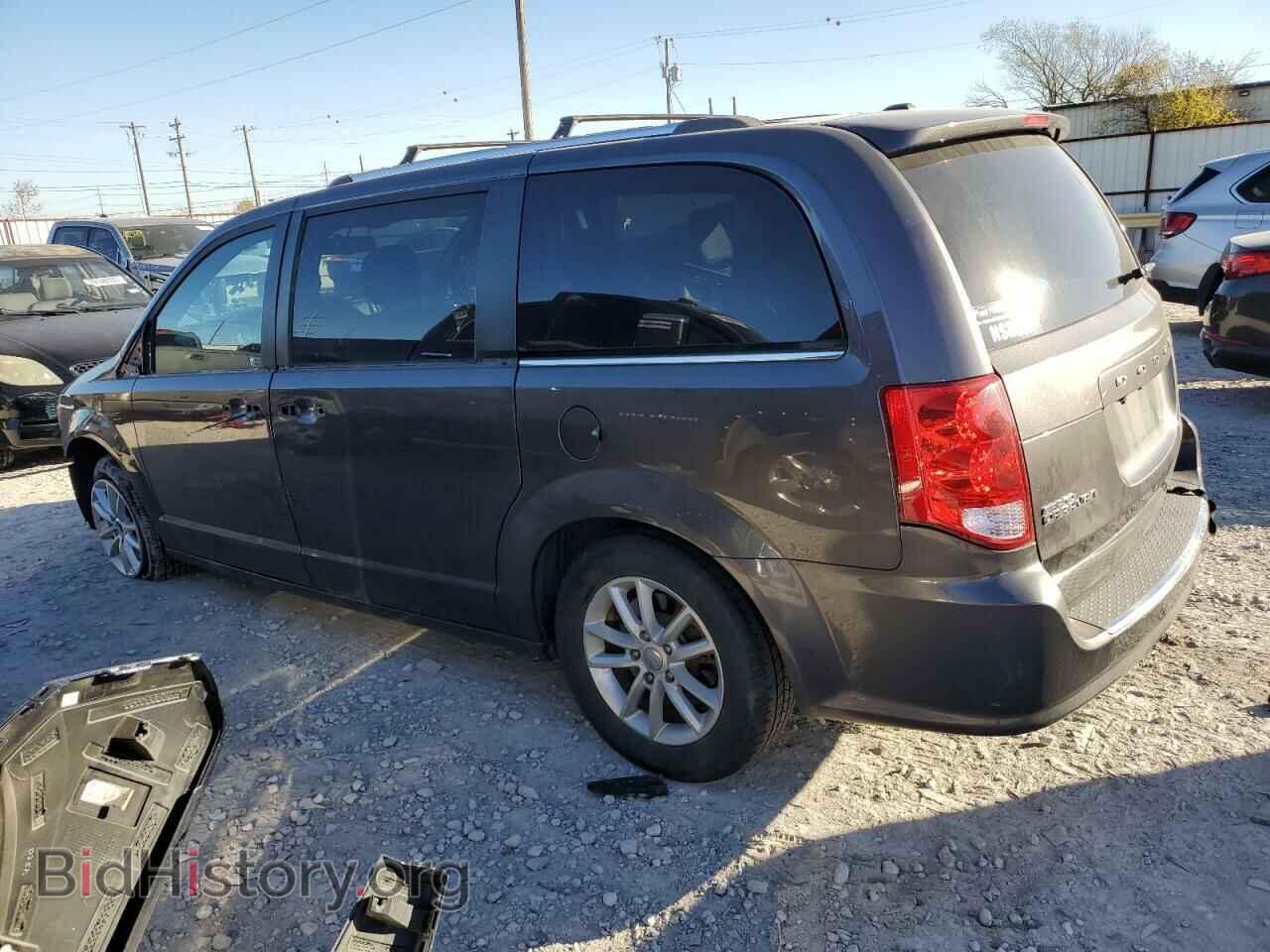 2018 DODGE CARAVAN - VIN: 2C4RDGCG6JR236902 - Фото 2