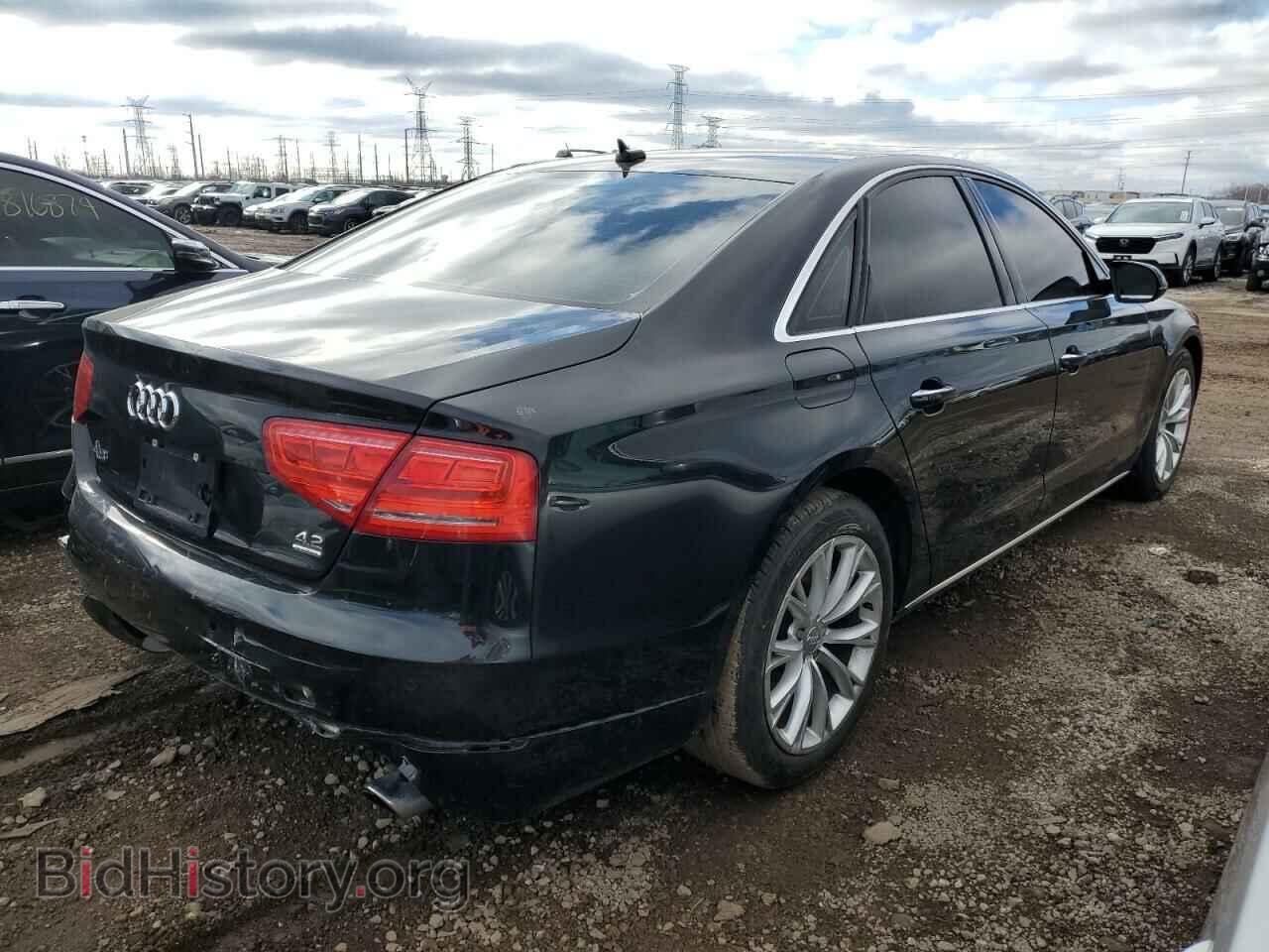 2011 AUDI A8 - VIN: WAUAVAFD0BN027255 - Фото 3