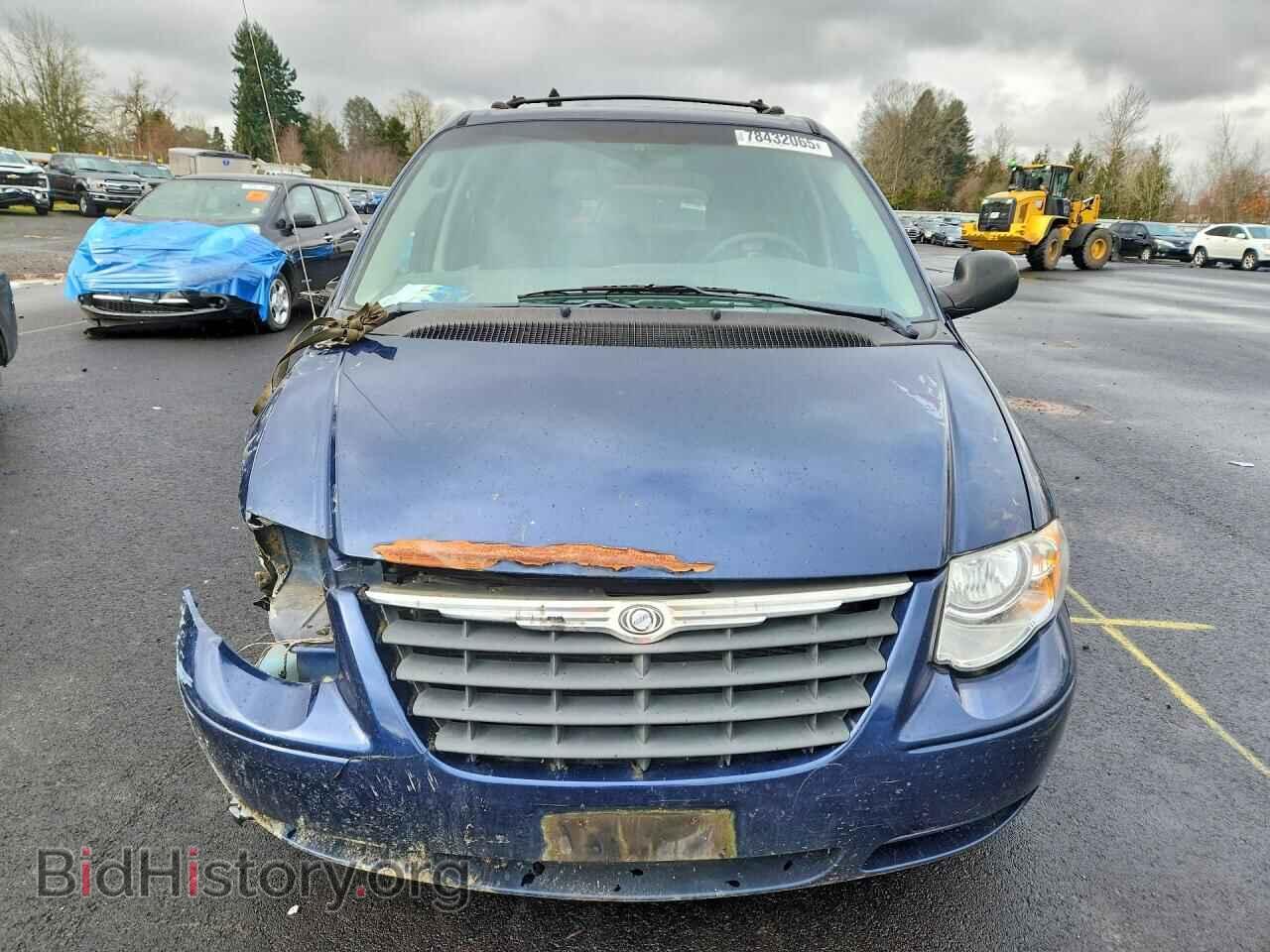 2005 CHRYSLER MINIVAN - VIN: 2C4GP54L35R380931 - Photo 5