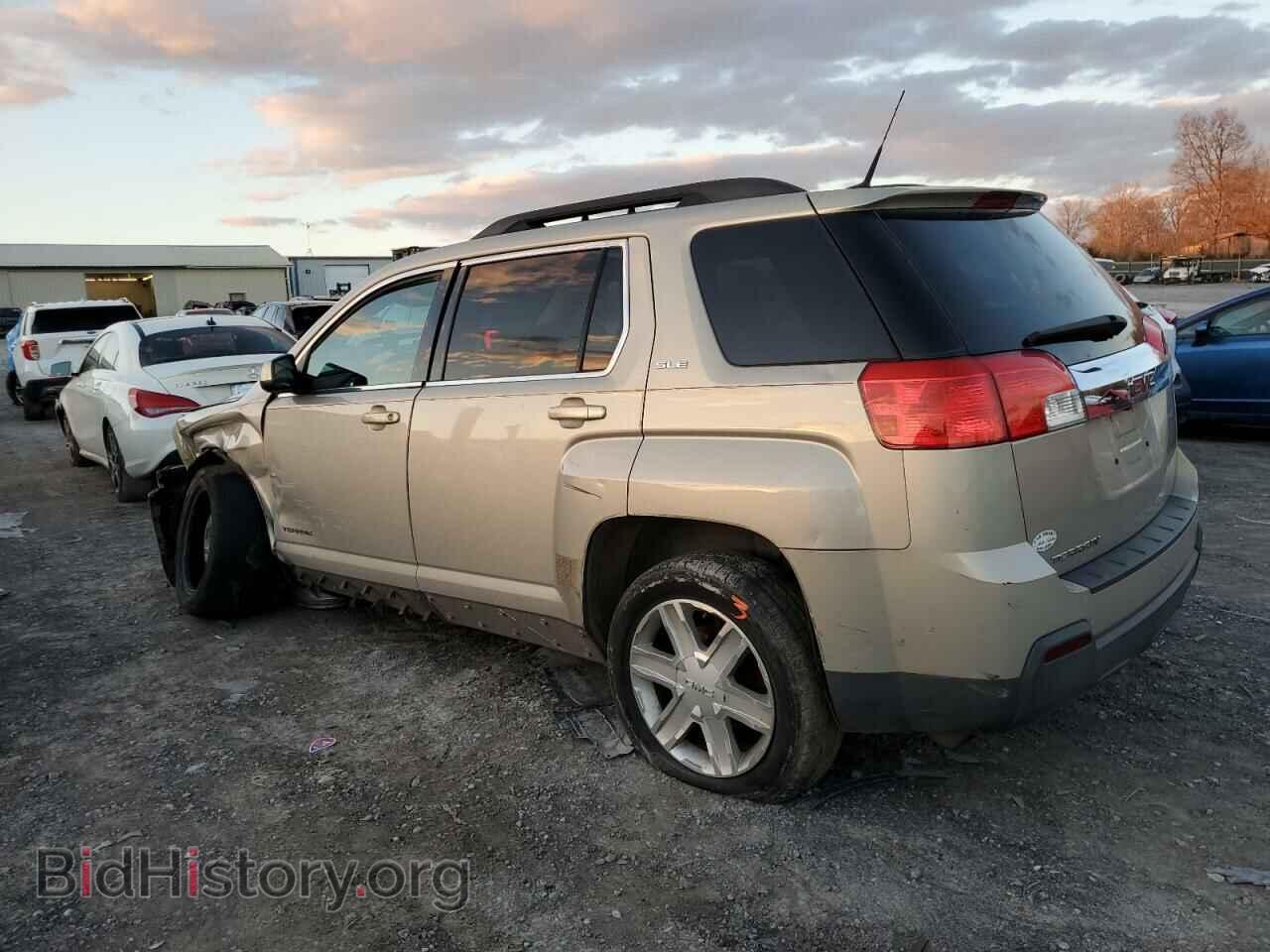 2011 GMC TERRAIN - VIN: 2CTALSEC8B6363753 - Photo 2
