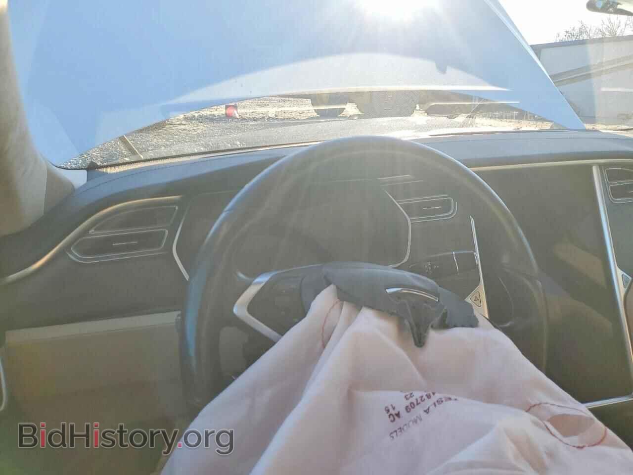 2015 TESLA MODEL S - VIN: 5YJSA4H21FFP77395 - Фото 9
