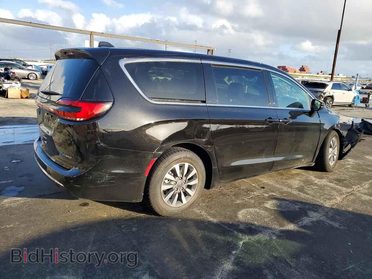 2024 CHRYSLER PACIFICA - VIN: 2C4RC1S78RR174657 - Photo 3