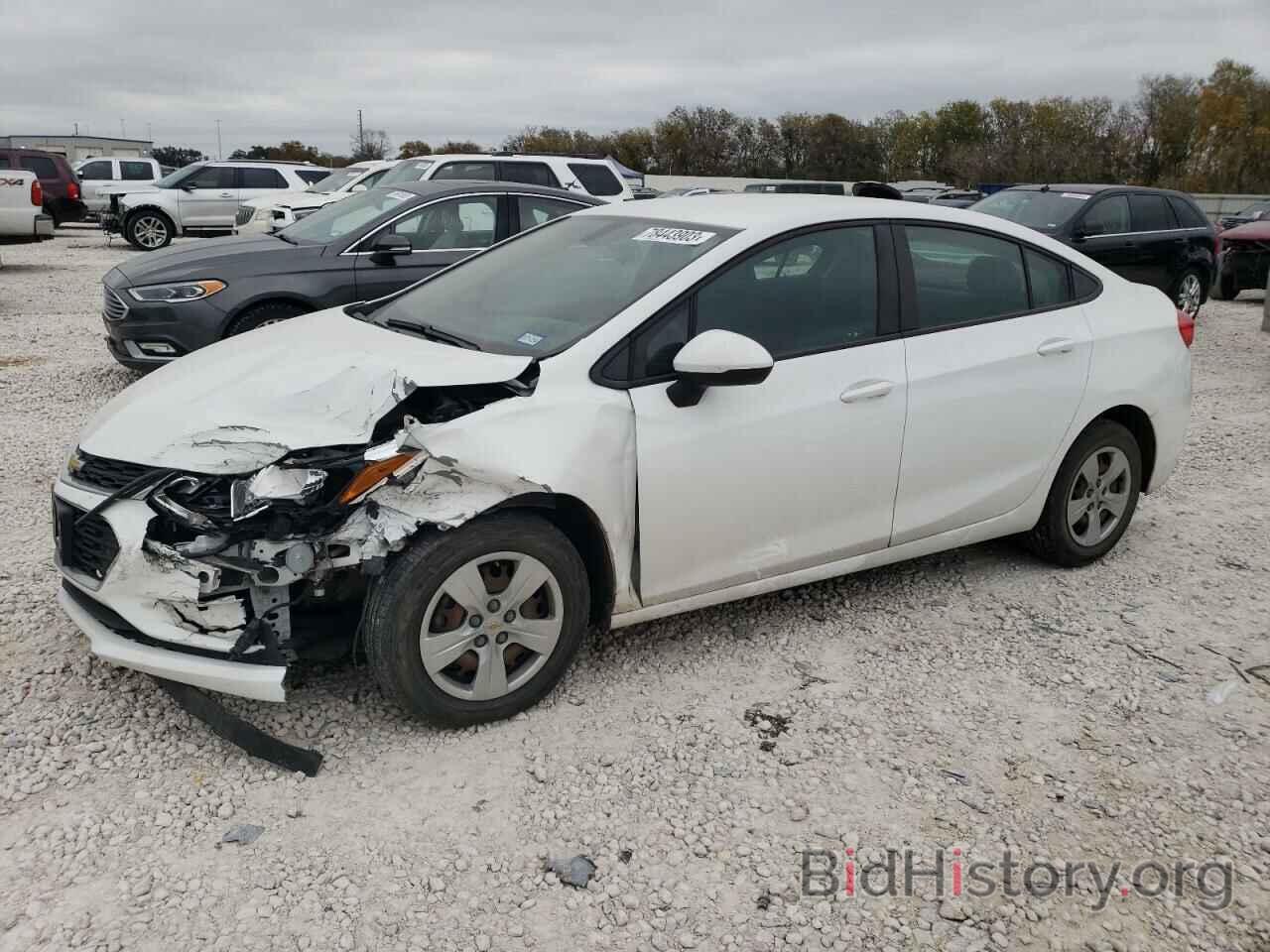 Photo 1G1BC5SM4J7135187 - CHEVROLET CRUZE 2018