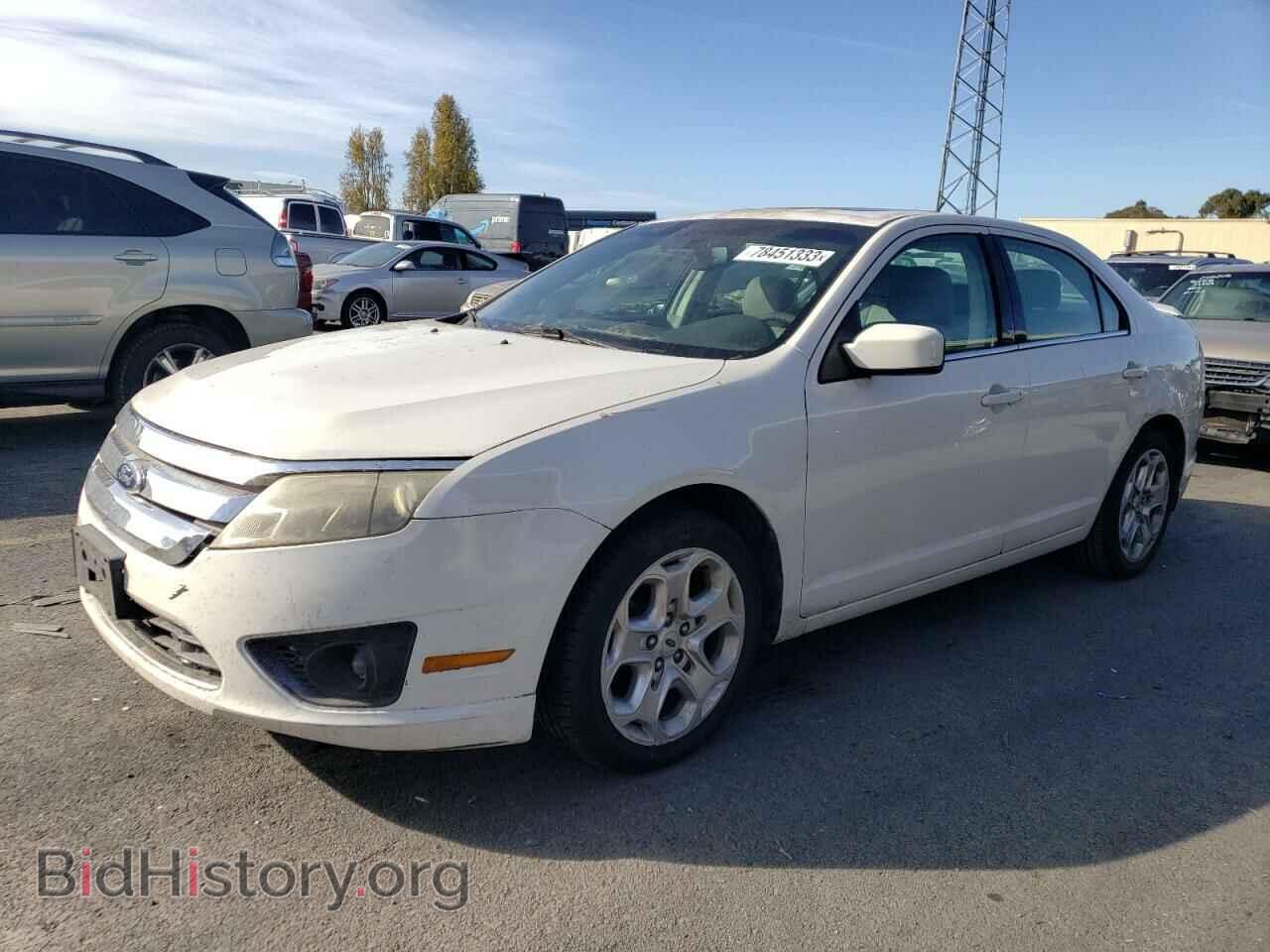 Photo 3FAHP0HA1BR122127 - FORD ALL Models 2011