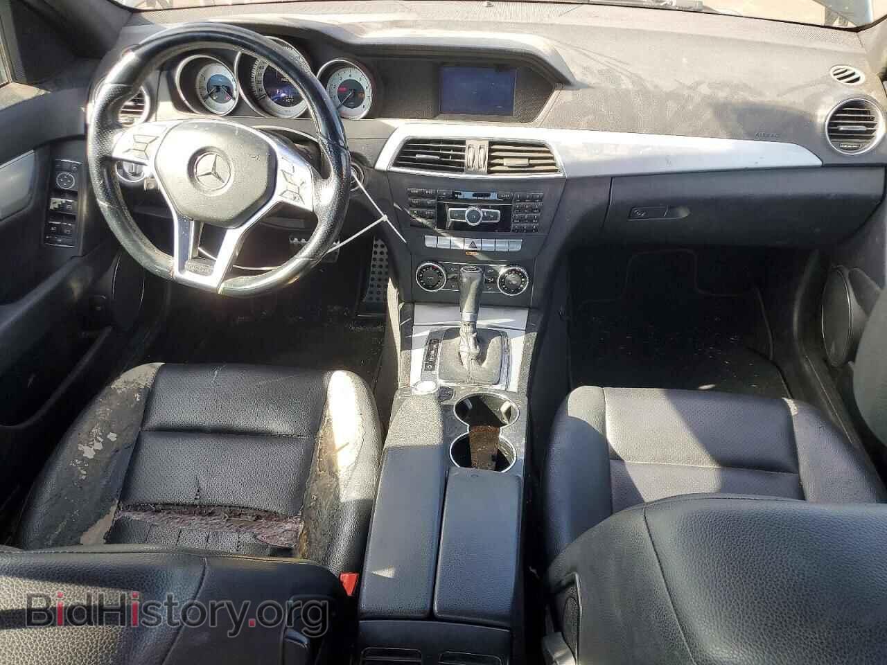 2014 MERCEDES-BENZ C-CLASS - VIN: WDDGF4HB7EA945271 - Фото 8
