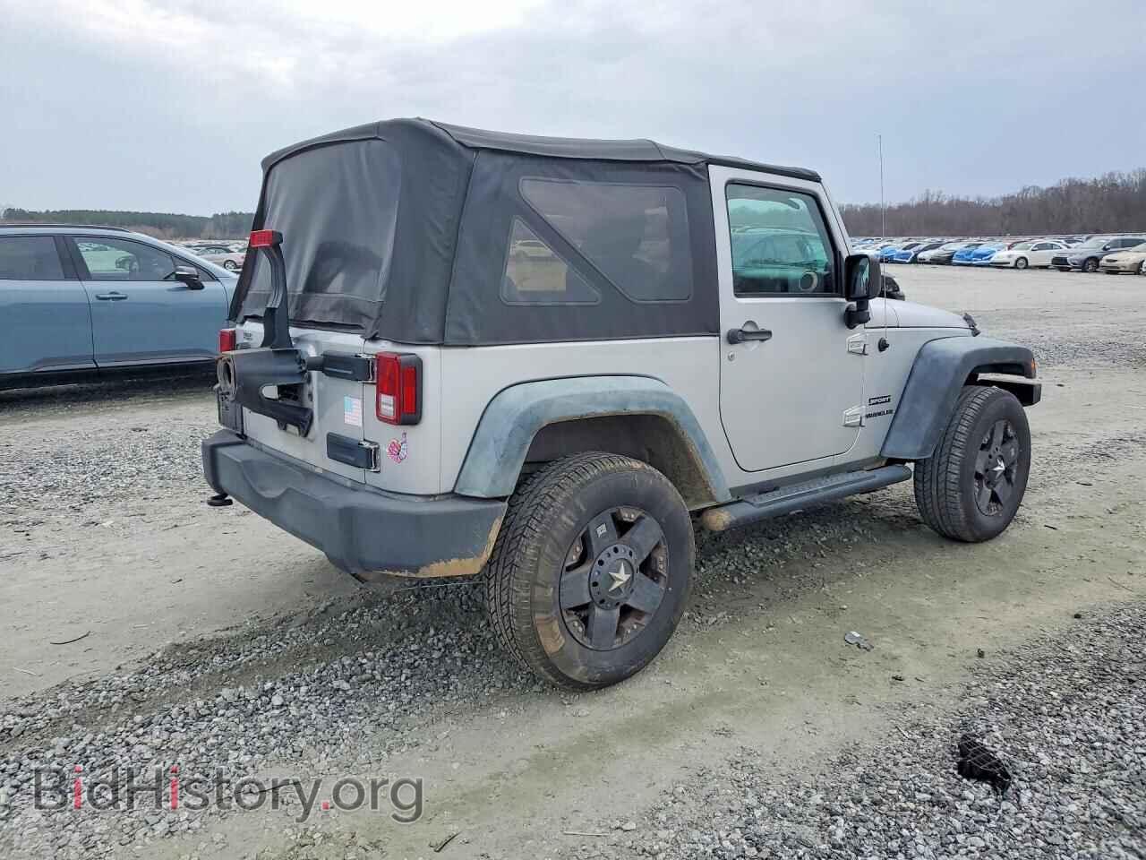 2011 JEEP WRANGLER - VIN: 1J4AA2D19BL529605 - Фото 3