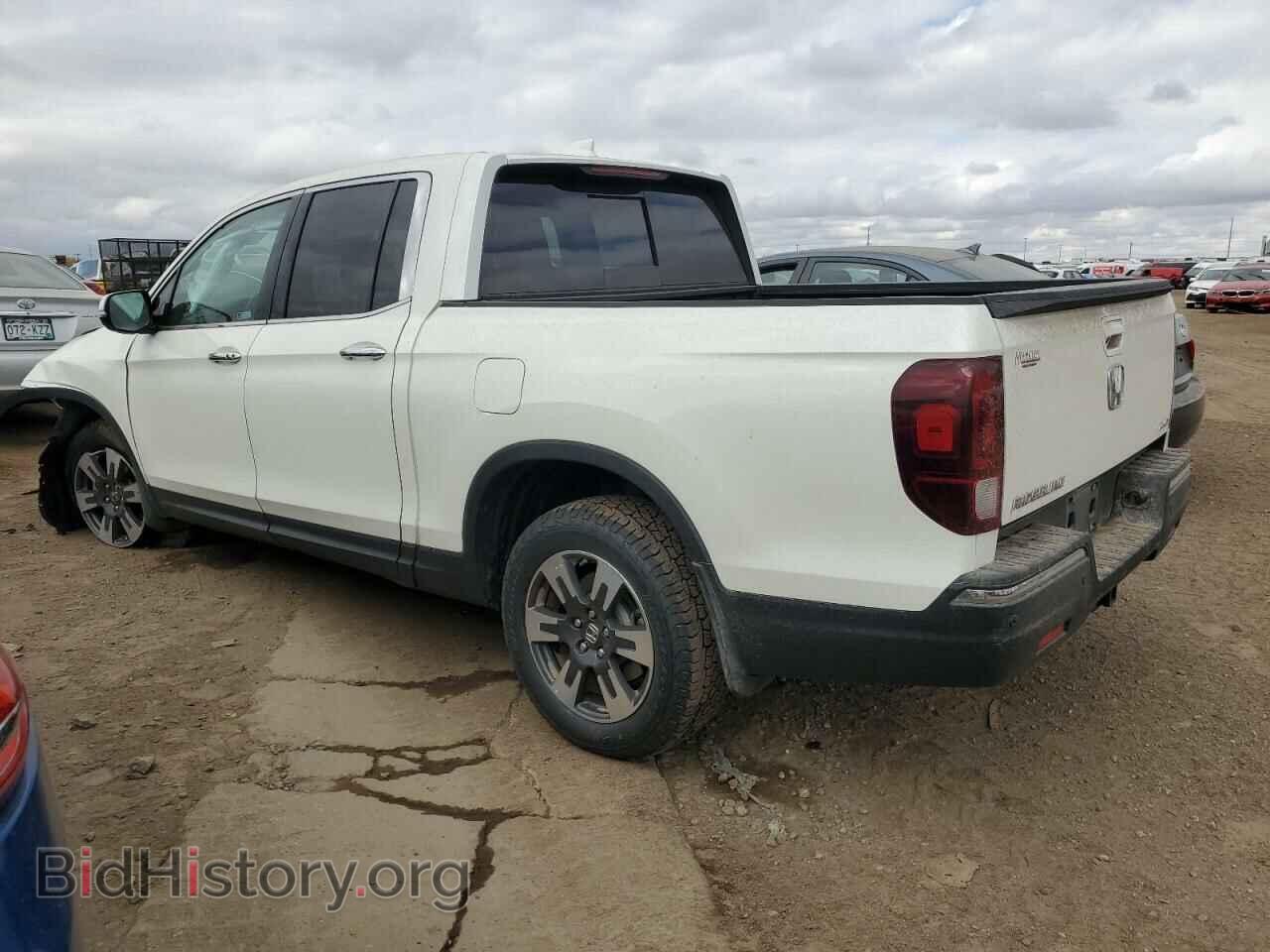 2019 HONDA RIDGELINE - VIN: 5FPYK3F72KB000323 - Фото 2