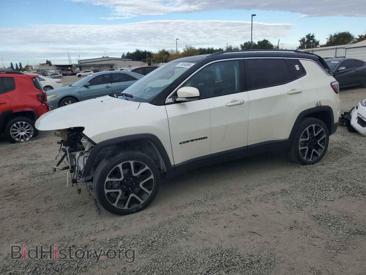 Photo 3C4NJDCB4HT689059 - JEEP COMPASS 2017