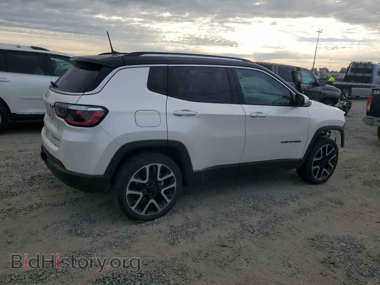 2017 JEEP COMPASS - VIN: 3C4NJDCB4HT689059 - Photo 3