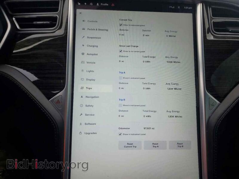 2016 Tesla MODEL S (VIN 5YJSA1E27GF133548) — photo 9 of 13