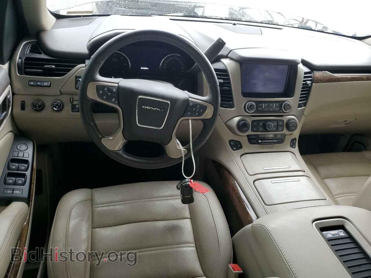 2016 GMC YUKON - VIN: 1GKS2CKJ9GR131979 - Photo 8
