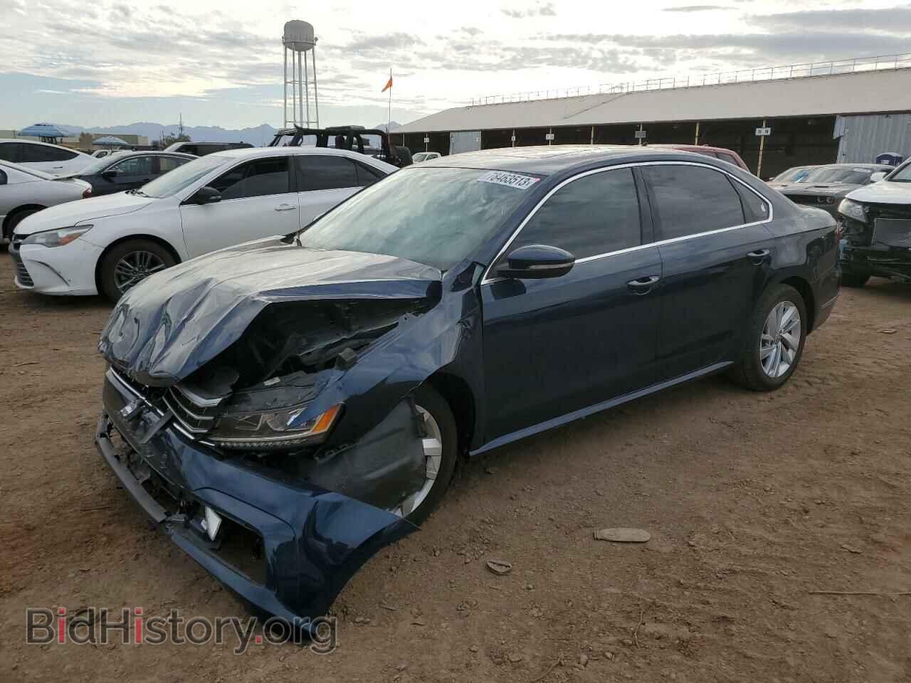 Photo 1VWBA7A33JC007335 - VOLKSWAGEN PASSAT 2018