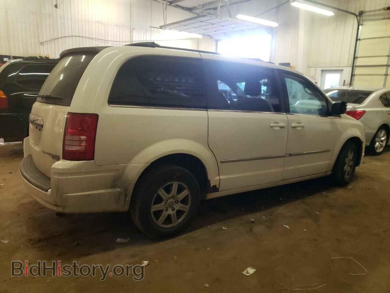 2010 CHRYSLER MINIVAN - VIN: 2A4RR5DX9AR338080 - Фото 3