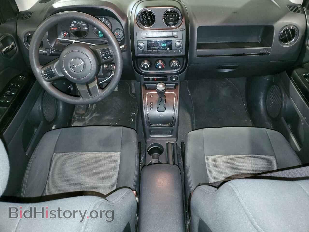 2011 JEEP COMPASS - VIN: 1J4NF1FB3BD248185 - Photo 8