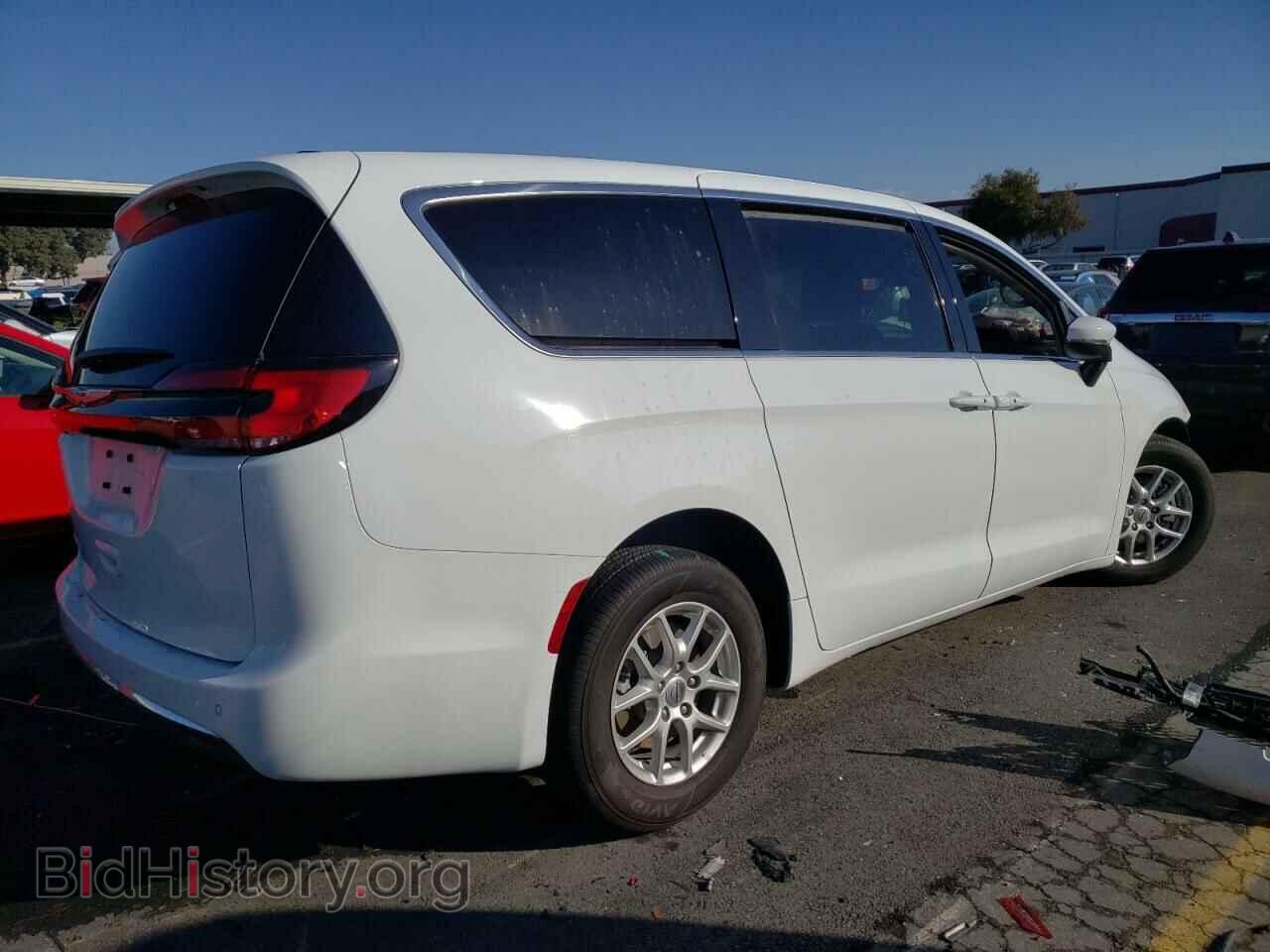 2023 CHRYSLER PACIFICA - VIN: 2C4RC1BG0PR593793 - Фото 3