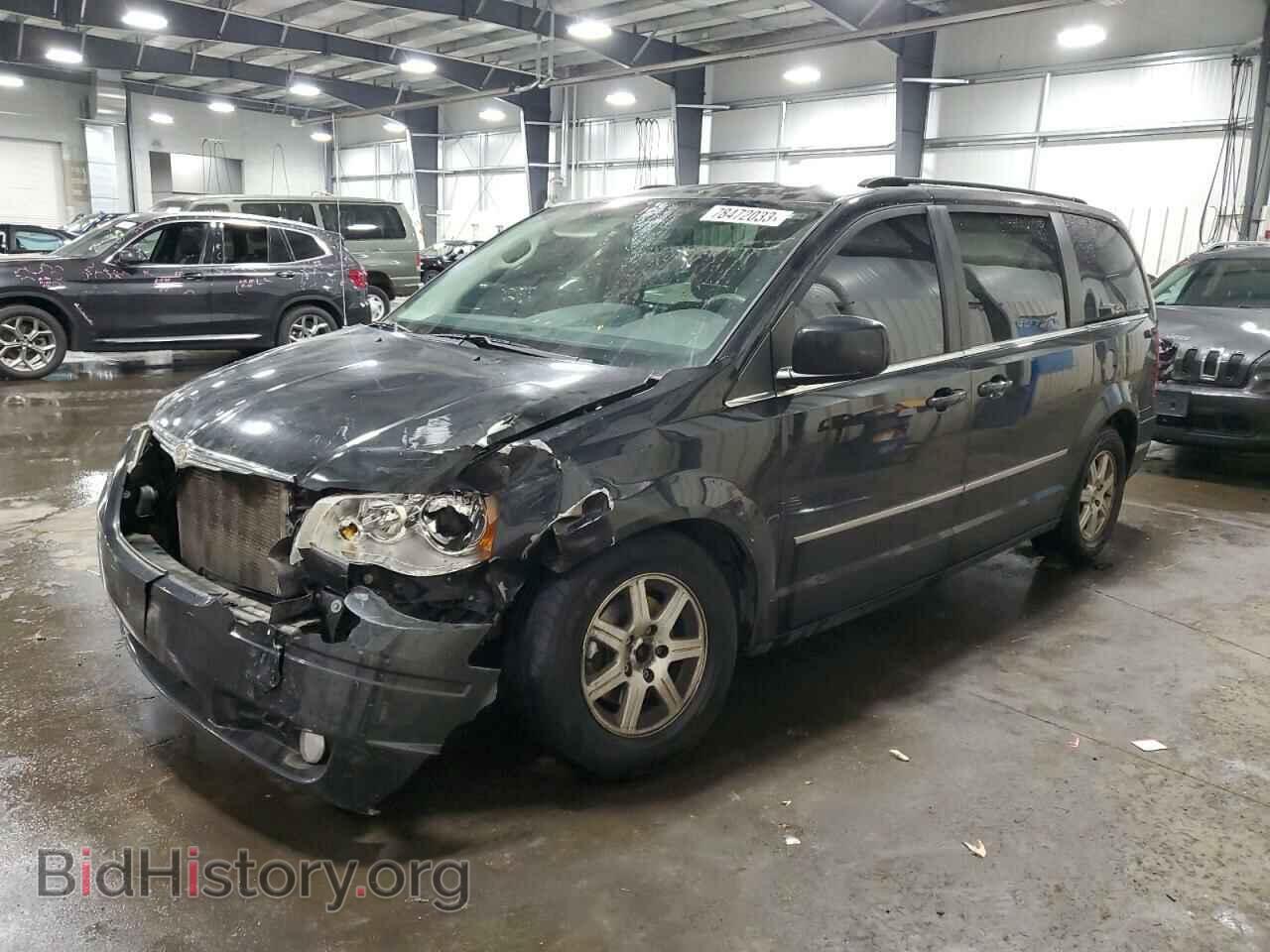 Photo 2A4RR5D18AR308886 - CHRYSLER MINIVAN 2010