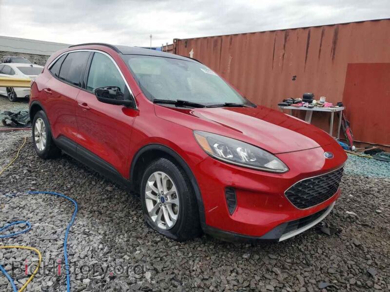 2020 Ford ESCAPE (VIN 1FMCU0G62LUC18249) — фото 4 из 15