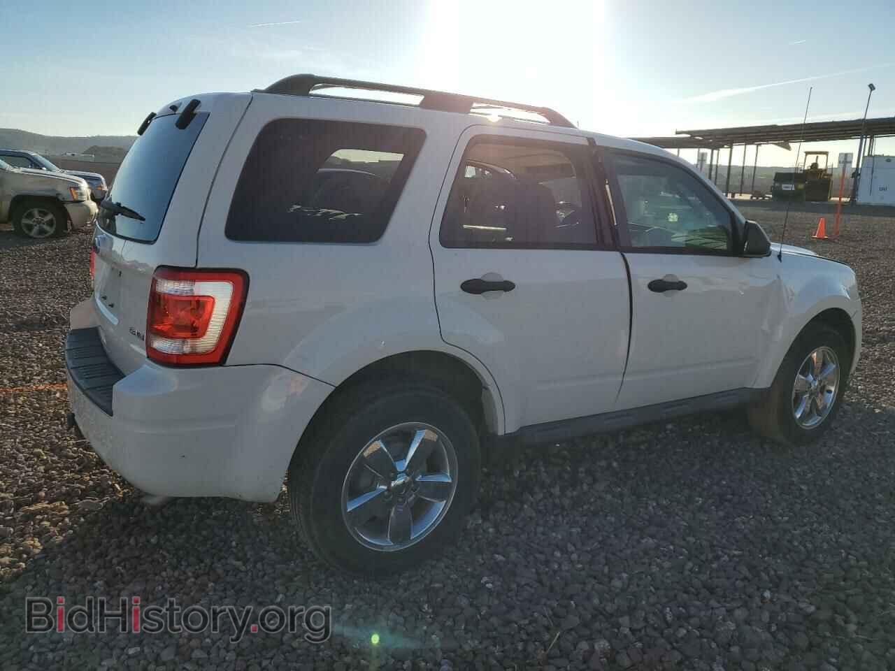 2012 FORD ESCAPE - VIN: 1FMCU9DG9CKA48257 - Фото 3
