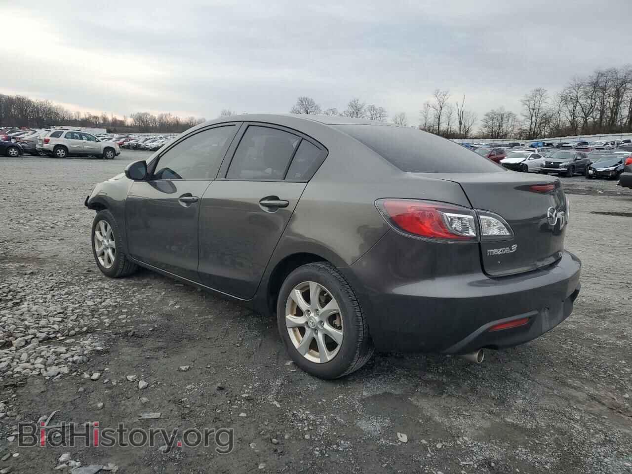 2011 MAZDA 3 - VIN: JM1BL1VF7B1446193 - Фото 2