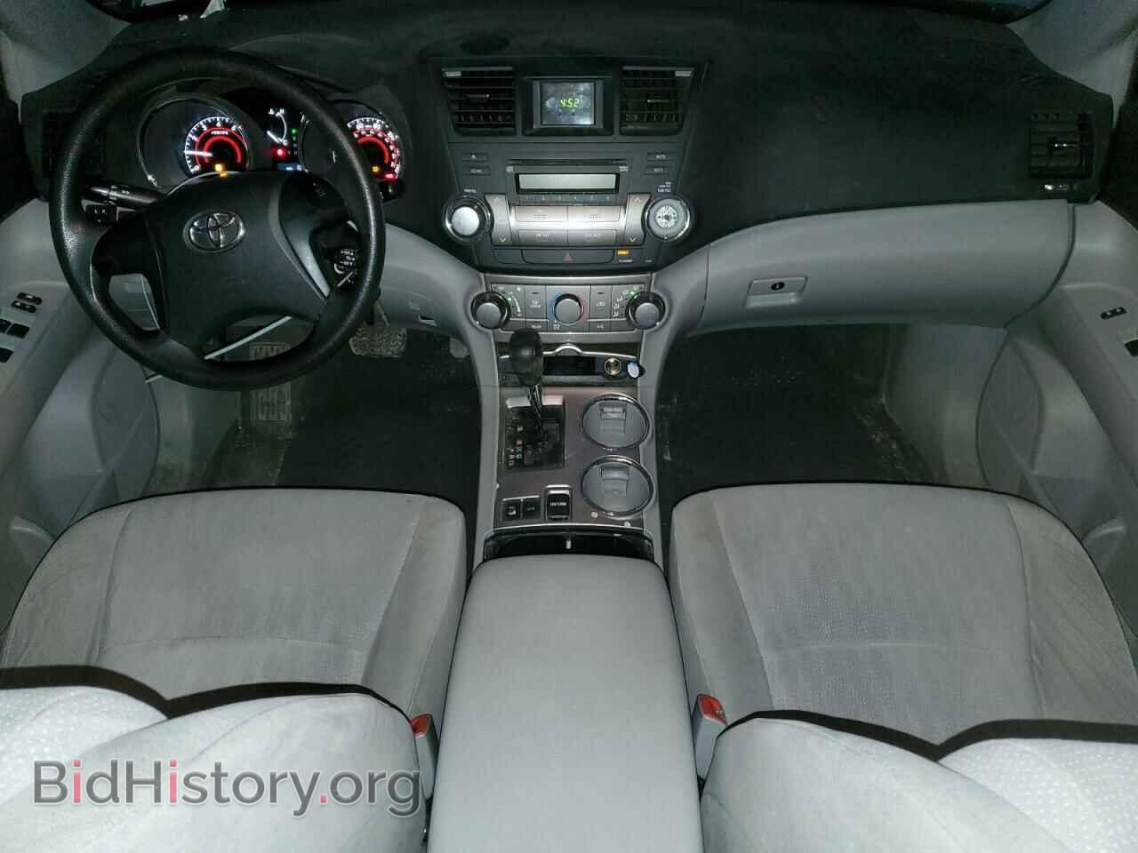 2012 TOYOTA HIGHLANDER - VIN: 5TDBK3EH8CS174936 - Фото 8