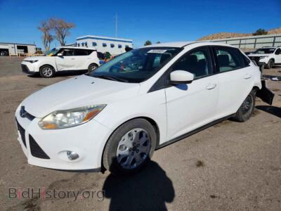 2012 Ford FOCUS, white — VIN 1FAHP3F29CL454717, Copart