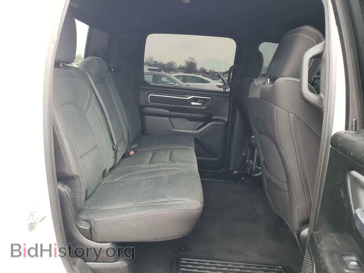 2020 RAM 1500 - VIN: 1C6SRFFTXLN235104 - Фото 10