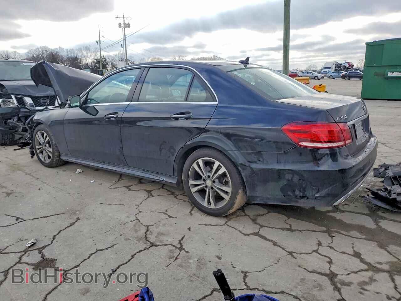 2016 MERCEDES-BENZ E-CLASS - VIN: WDDHF5KB3GB168975 - Фото 2