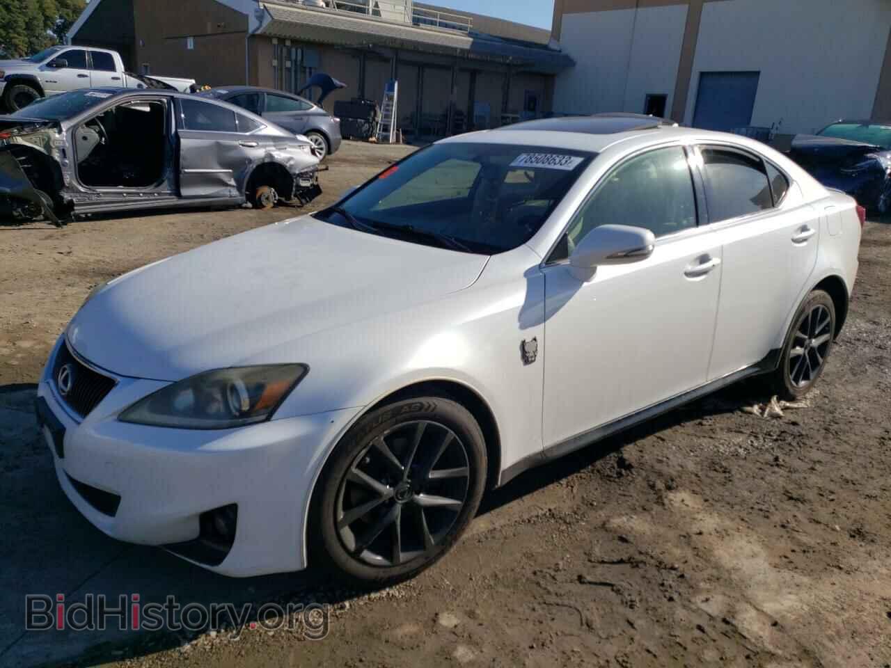 Photo JTHCF5C29B5051040 - LEXUS IS 2011