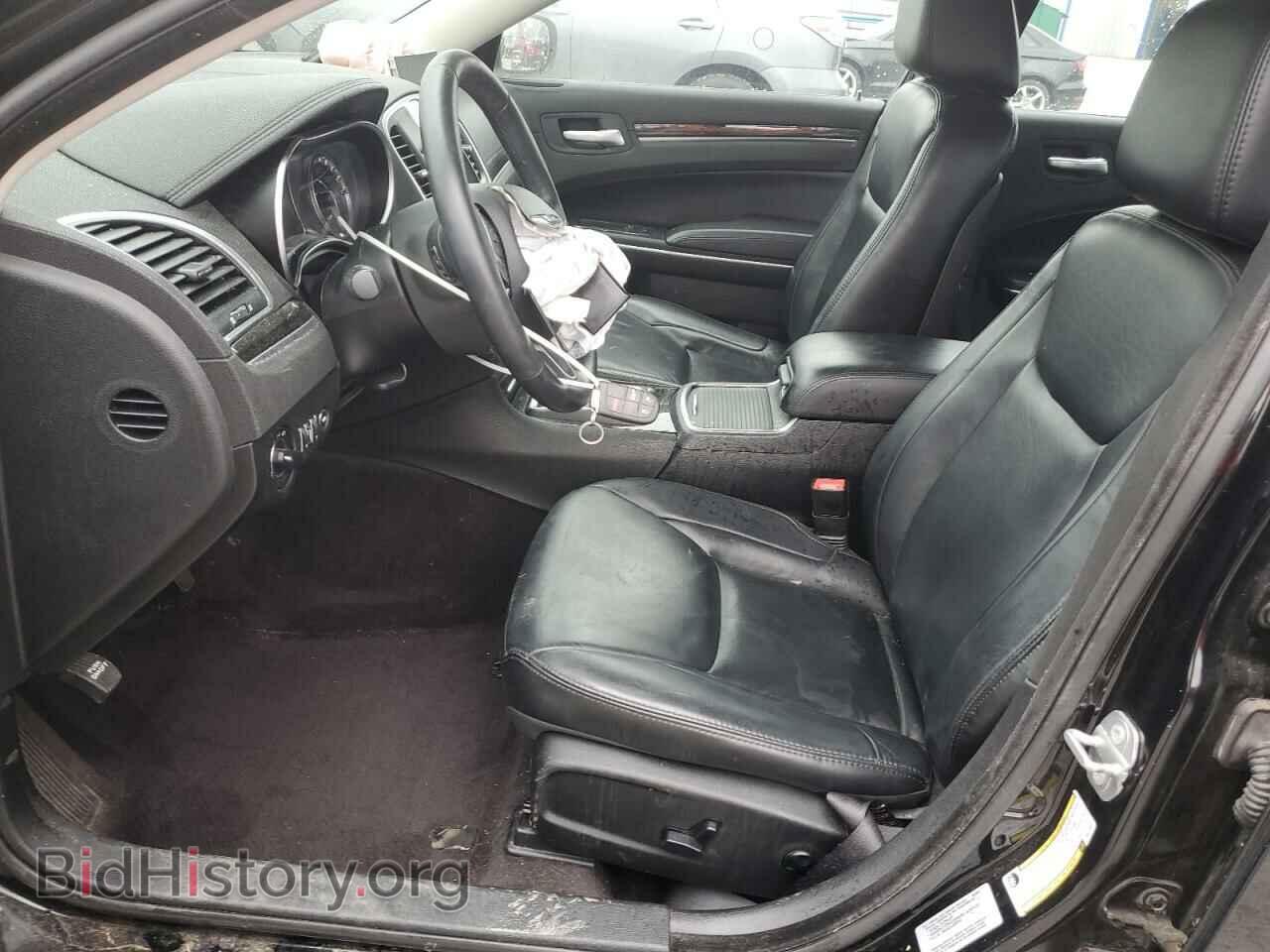 2016 CHRYSLER 300 - VIN: 2C3CCAAGXGH311063 - Фото 7