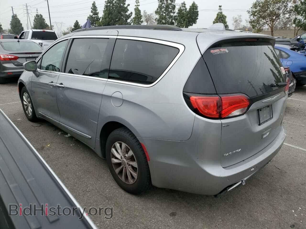 2017 CHRYSLER PACIFICA - VIN: 2C4RC1BG5HR539763 - Фото 2