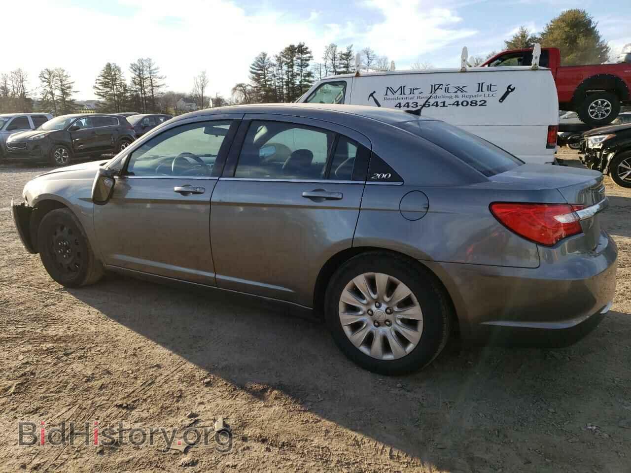 2012 CHRYSLER 200 - VIN: 1C3CCBAB2CN319623 - Фото 2