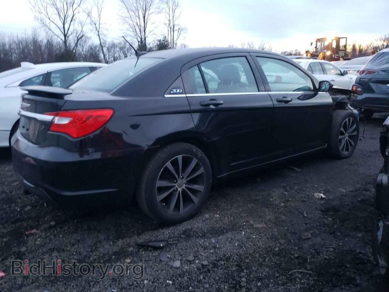 2012 CHRYSLER 200 - VIN: 1C3CCBHG1CN305889 - Фото 3