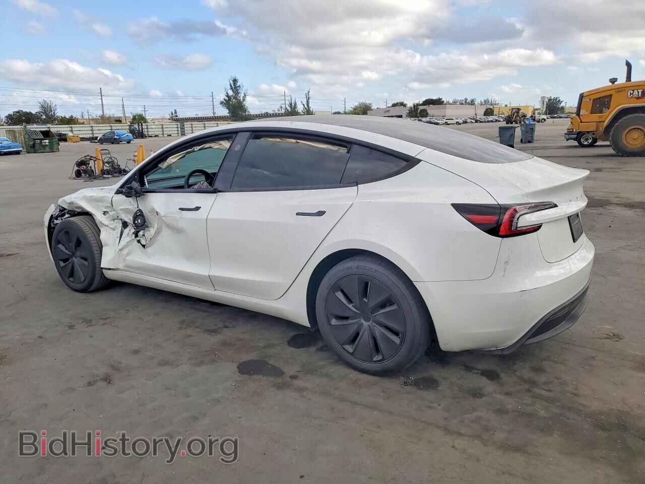 2024 TESLA MODEL 3 - VIN: 5YJ3E1EA9RF757256 - Photo 2