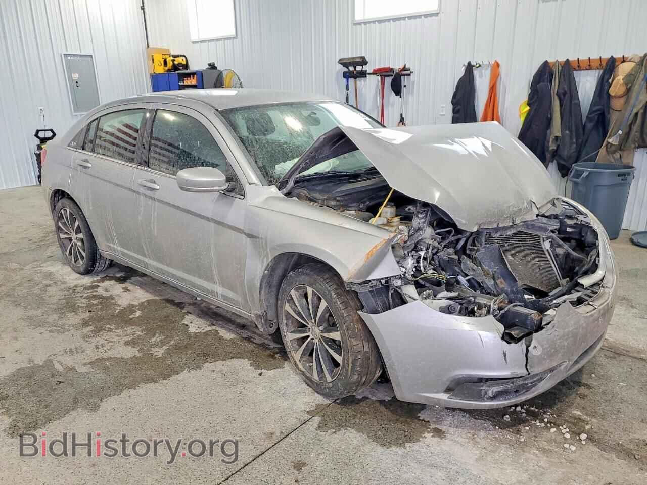 2013 CHRYSLER 200 - VIN: 1C3CCBBB1DN579995 - Фото 4