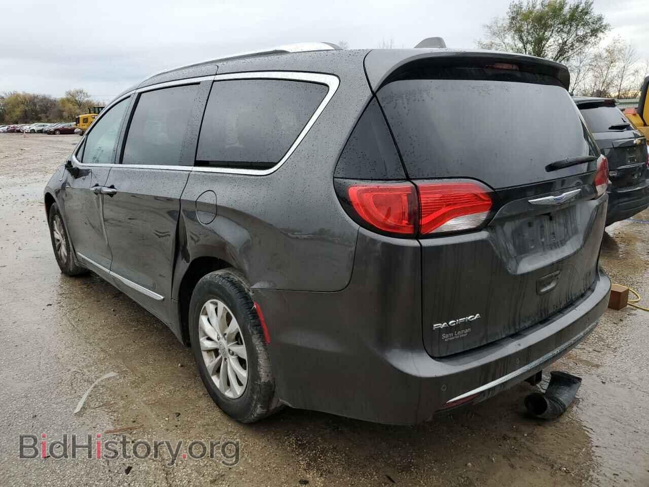 2018 CHRYSLER PACIFICA - VIN: 2C4RC1EG7JR188565 - Photo 2