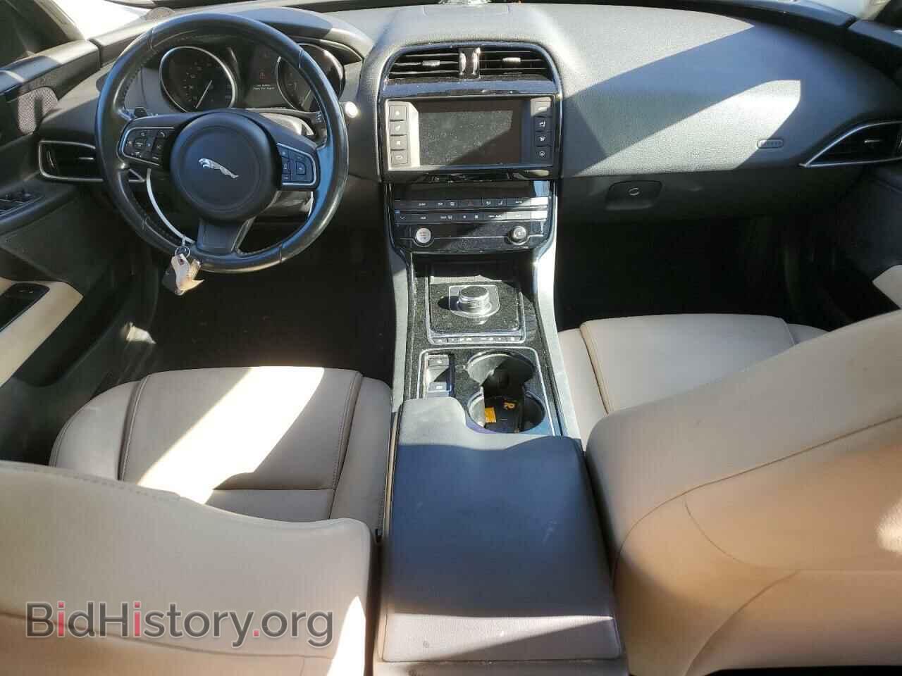 2017 JAGUAR XE - VIN: SAJAS4BN0HA976429 - Фото 8