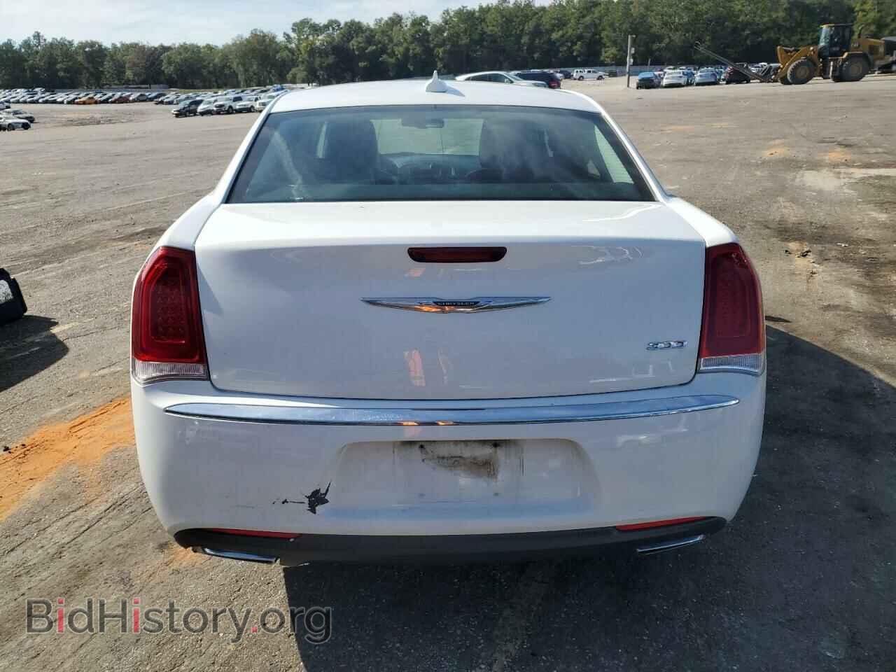 2016 CHRYSLER 300 - VIN: 2C3CCAAG2GH189590 - Фото 6