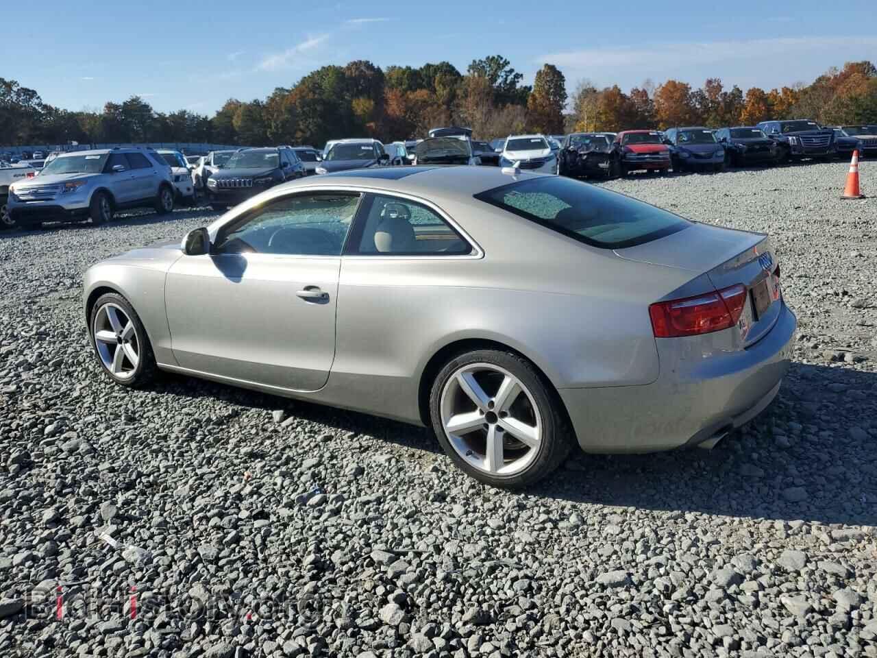 2009 AUDI A5 - VIN: WAUDK78TX9A054266 - Фото 2