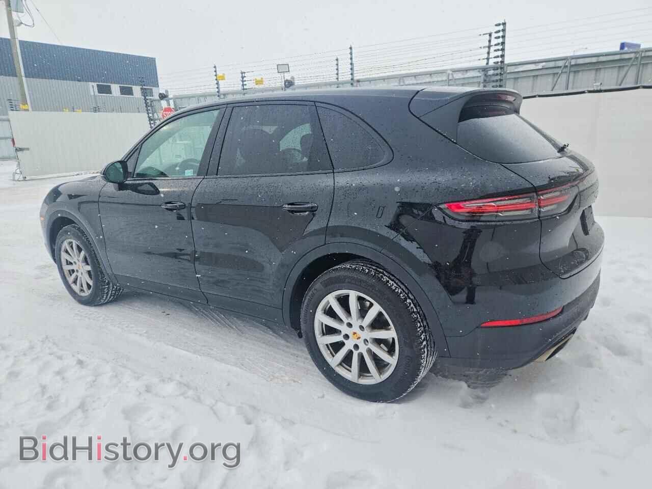 2021 PORSCHE CAYENNE - VIN: WP1AA2AY4MDA10075 - Photo 2
