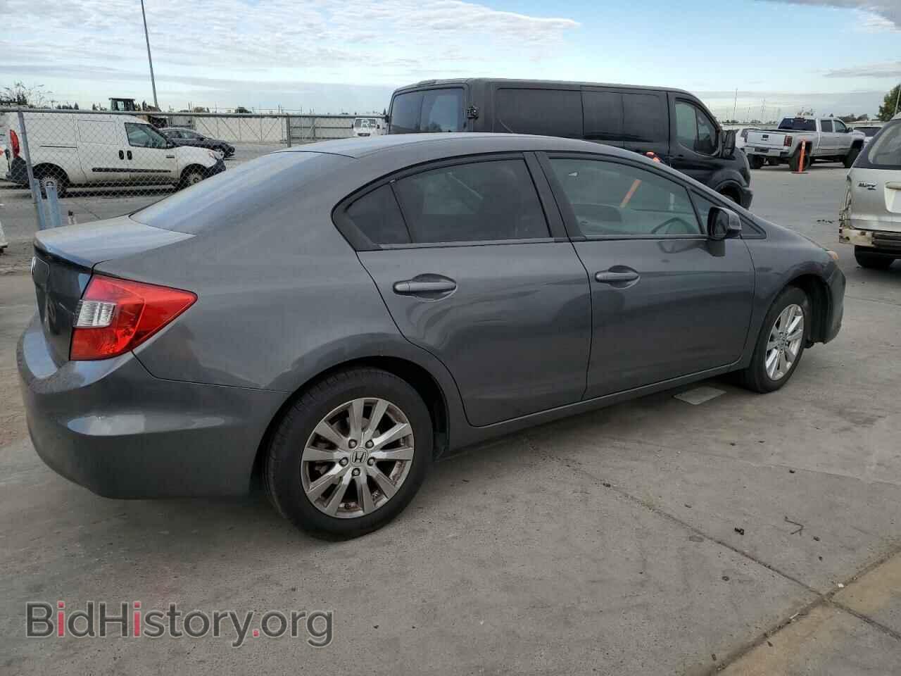 2012 HONDA CIVIC - VIN: 2HGFB2F84CH610272 - Фото 3