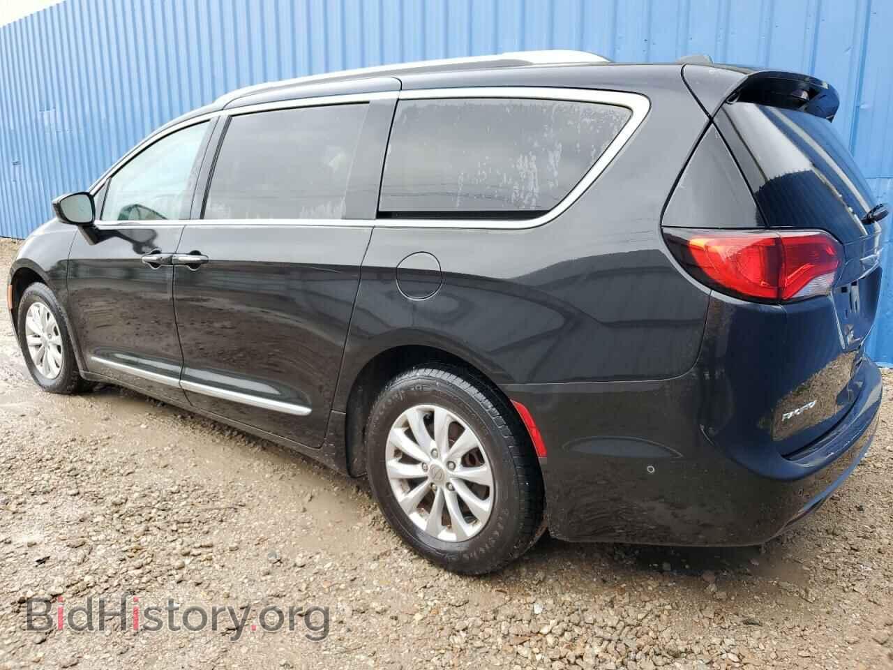 2018 CHRYSLER PACIFICA - VIN: 2C4RC1BG1JR320885 - Photo 2